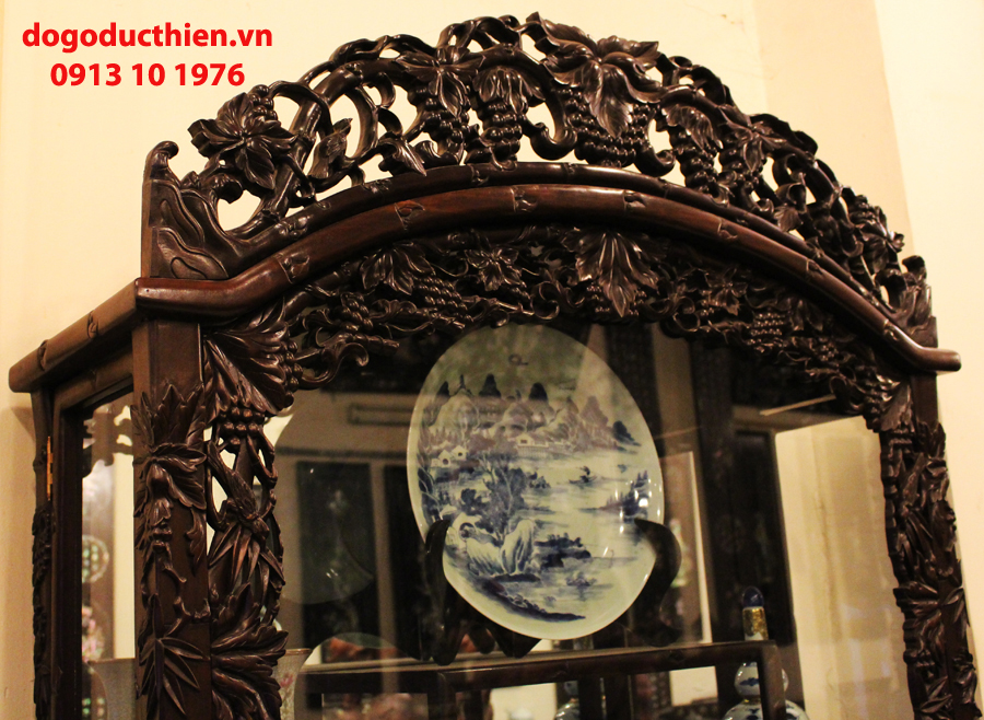 Tủ Rượu, Tủ Bày Đồ Cổ, Đồ Xưa Chạm Trúc Nho ( Mã Số 02)